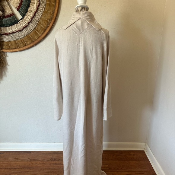 Athleta Alicia Keys Free To Roam Cream Turtleneck Sweater Oversize Cashmere M - Picture 12 of 14